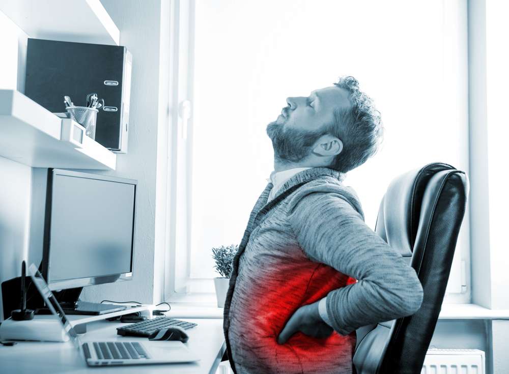 Middle Back Pain: What’s Really Causing It And Can It Be Relieved?