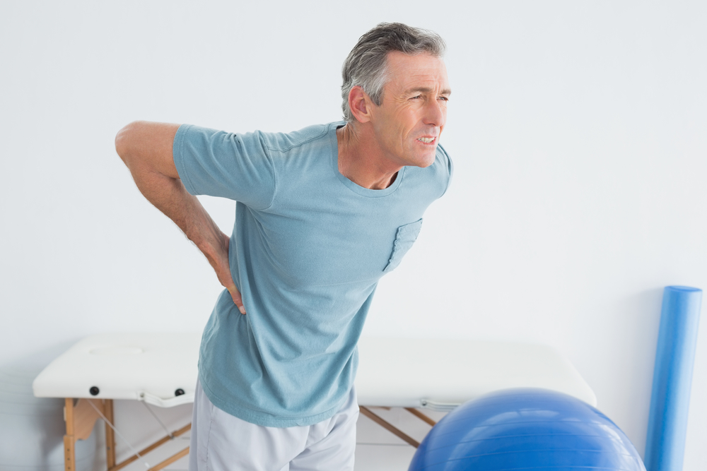 physical therapist explains common causes of lower back pain